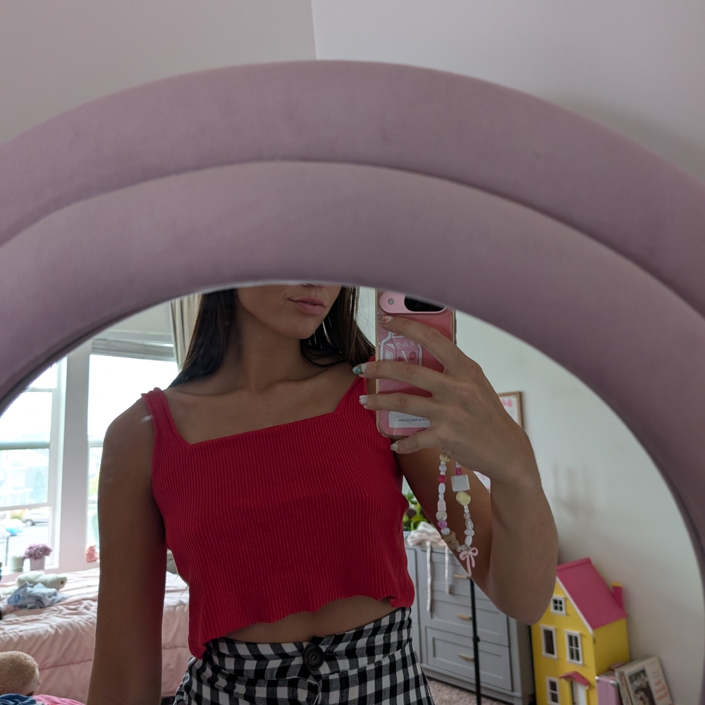 Urban Outfitters Vibrant Red Knit Top Size Medium